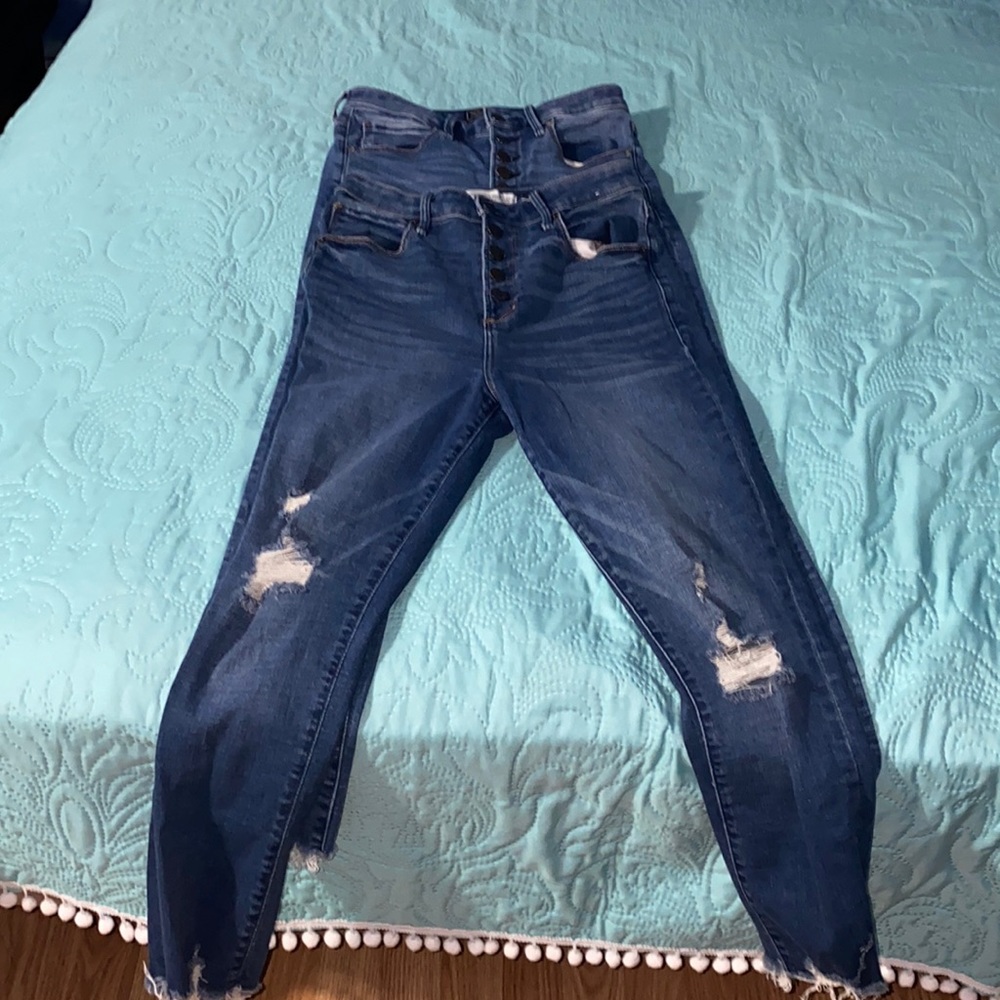 1 pair of skinny jean